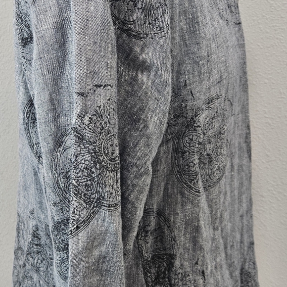 Chico's Design Mandala women's Linen button-down longsleeve size 2 - Picture 4 of 8